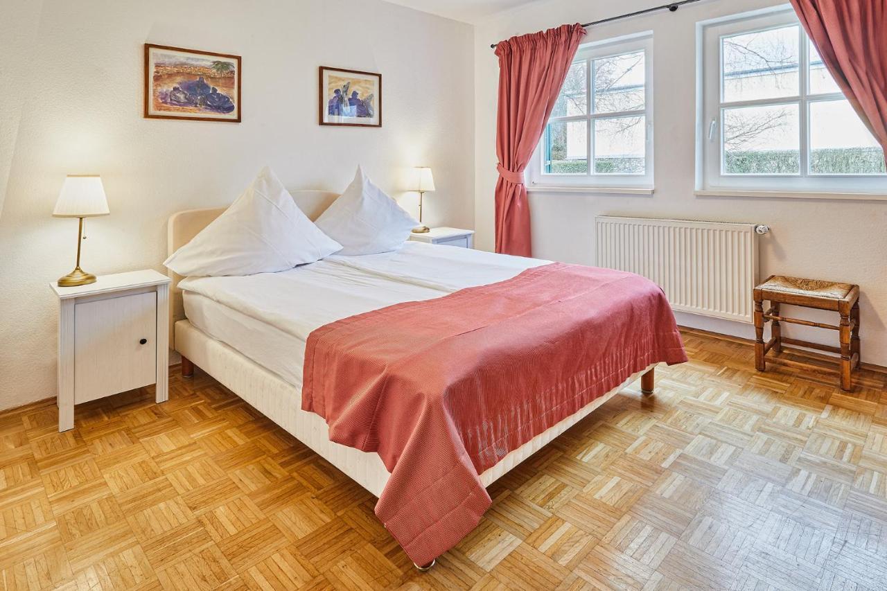 Gutshotel Baron Knyphausen Eltville am Rhein Екстериор снимка
