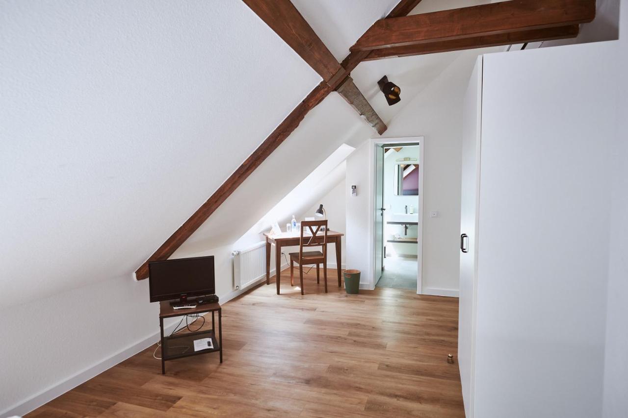 Gutshotel Baron Knyphausen Eltville am Rhein Екстериор снимка