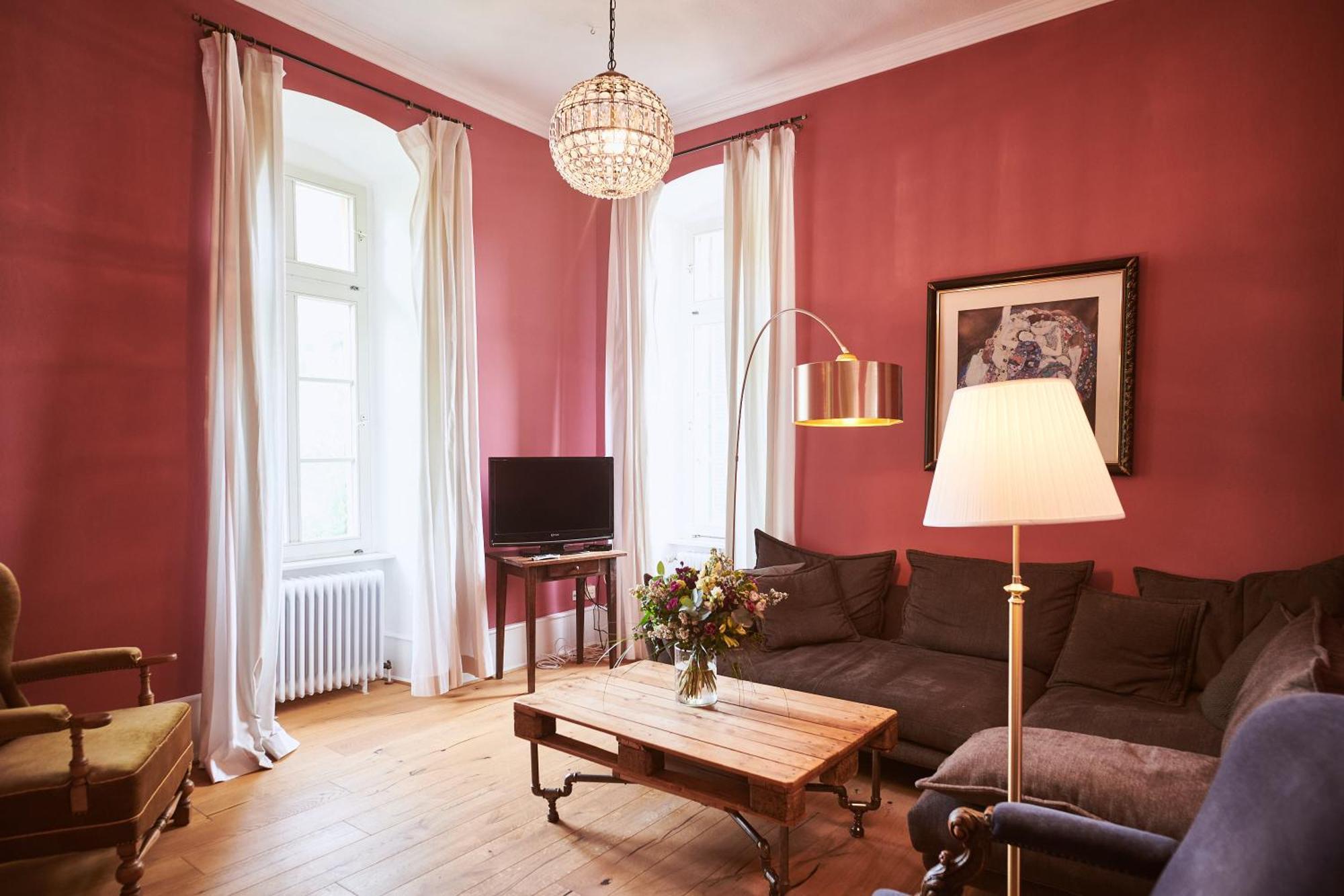 Gutshotel Baron Knyphausen Eltville am Rhein Екстериор снимка